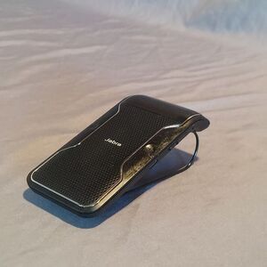 Jabra JOURNEY Bluetooth In-Car Speakerphone - Retail Packaging - Black